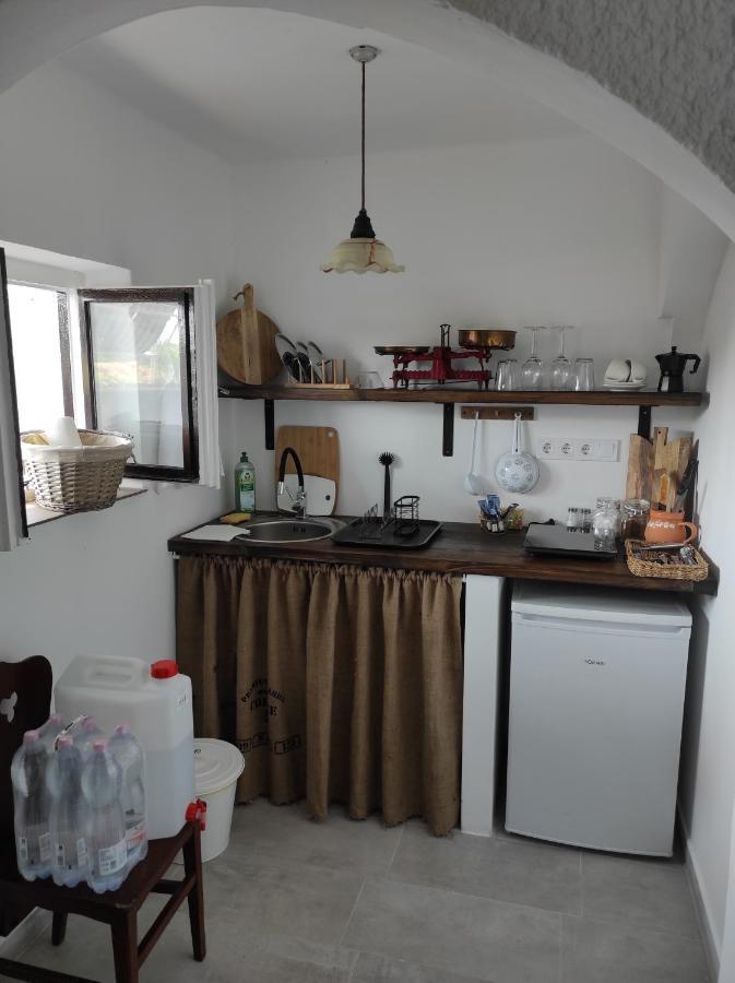Appartamento Kisház a szőlőhegyen Balatonakali Esterno foto